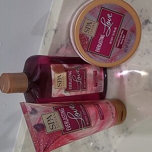 Spa Luxury Everlasting Love Bath and Body Trio